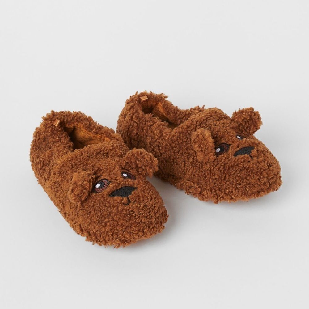 Soft teddy bear slippers